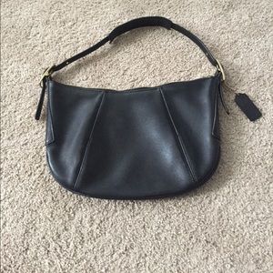 VINTAGE COACH WONTON SHOULDER BAG